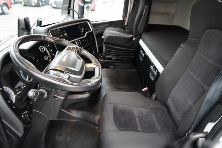 Iveco S-WAY / 510 / RETARDER / KLIMA POSTOJOWA zdjęcie 26