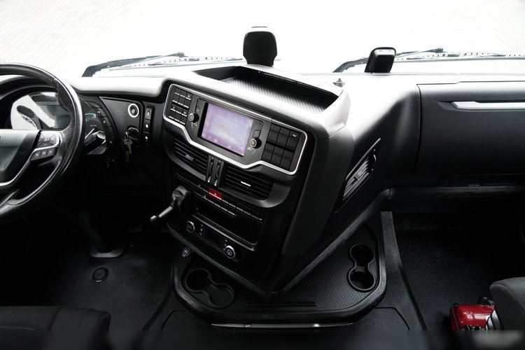 Iveco S-WAY / 510 / RETARDER / KLIMA POSTOJOWA zdjęcie 33