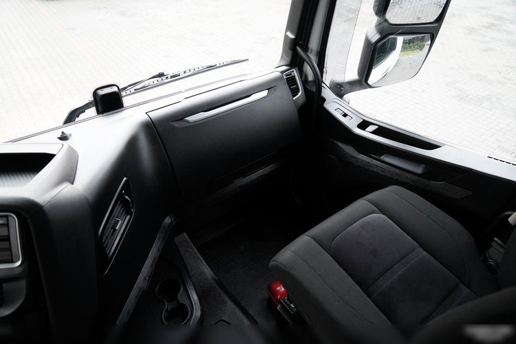 Iveco S-WAY / 510 / RETARDER / KLIMA POSTOJOWA zdjęcie 34