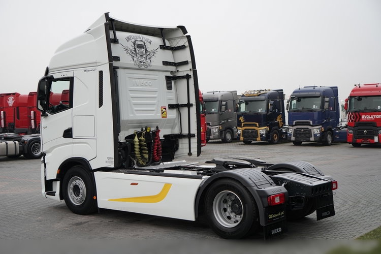 Iveco S-WAY / 510 / RETARDER / KLIMA POSTOJOWA zdjęcie 7
