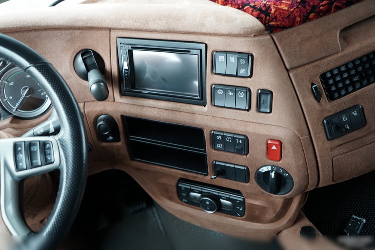 DAF XF 480 / SUPER SPACE CAB / KLIMA POSTOJOWA / zdjęcie 30