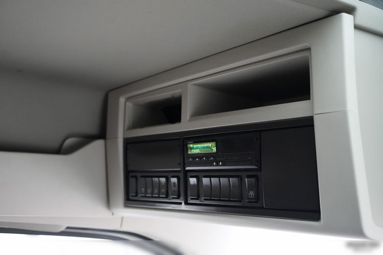 Volvo FMX 460 / 8x4 / WYWROTKA TYLNOZSYPOWA / MEILLER KIPPER / EURO 6 / zdjęcie 43