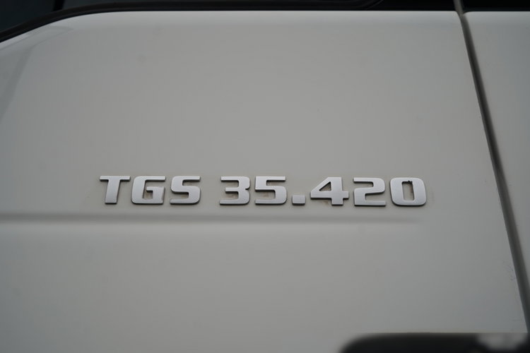 MAN TGS 35.420 / 8x4 / WYWROTKA 2 STRONNA  / HYDROBURTA /  BORDMATIC / AUTOMAT  zdjęcie 34