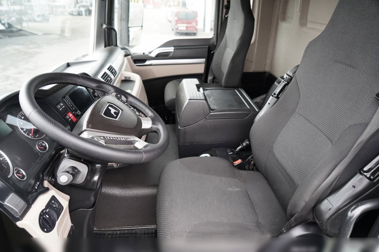 MAN TGS 35.420 / 8x4 / WYWROTKA 2 STRONNA  / HYDROBURTA /  BORDMATIC / AUTOMAT  zdjęcie 37