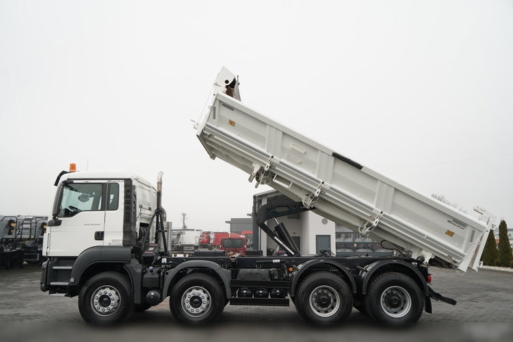 MAN TGS 35.420 / 8x4 / WYWROTKA 2 STRONNA  / HYDROBURTA /  BORDMATIC / AUTOMAT  zdjęcie 3