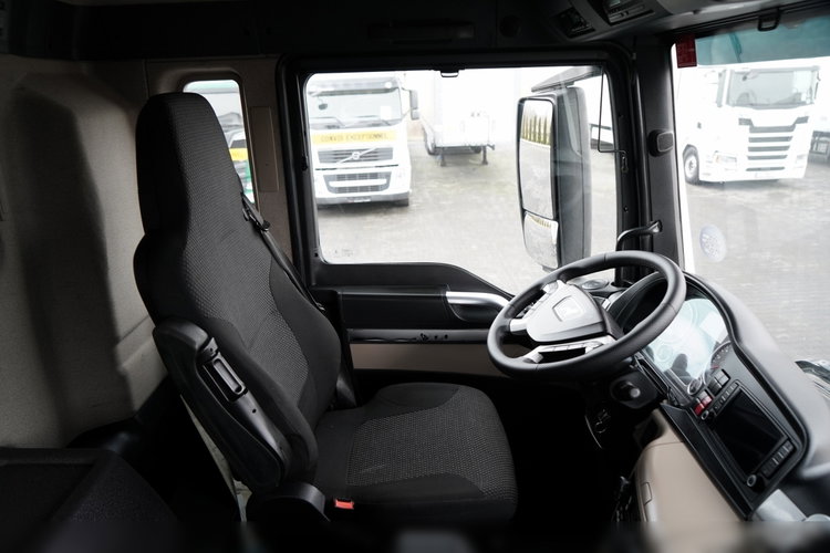 MAN TGS 35.420 / 8x4 / WYWROTKA 2 STRONNA  / HYDROBURTA /  BORDMATIC / AUTOMAT  zdjęcie 39