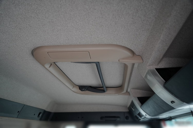 MAN TGS 35.420 / 8x4 / WYWROTKA 2 STRONNA  / HYDROBURTA /  BORDMATIC / AUTOMAT  zdjęcie 46