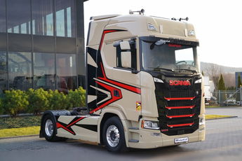 Scania S 500 / RETARDER / KLIMA POSTOJOWA / CAŁA NA PODUSZKACH / ALUFELGI / SKÓRY /