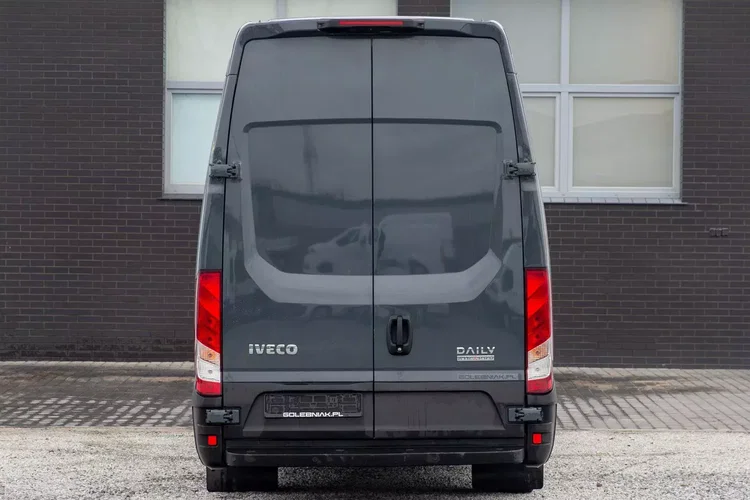 Iveco Daily 3.0 HI MATIC automat L4H3 WYSOKI DACH 35S18 zdjęcie 5