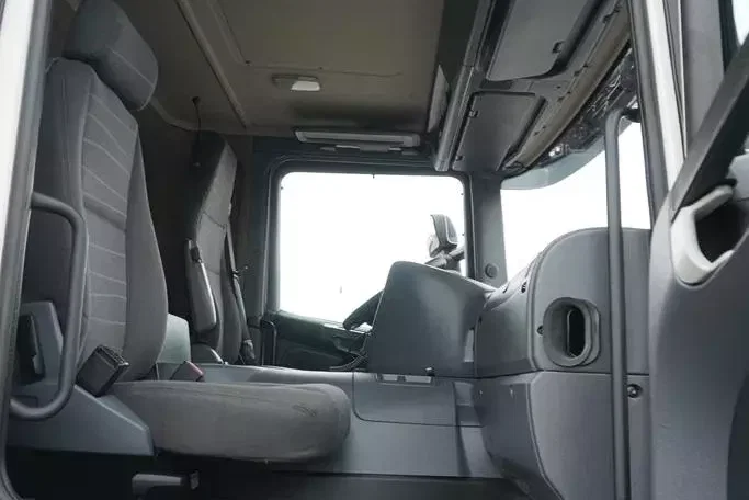 Scania P 410 / ACC / E 6 / BDF + WINDA / 7.15 , 7.45, 7.82 M / OŚ SKRĘTNA zdjęcie 8