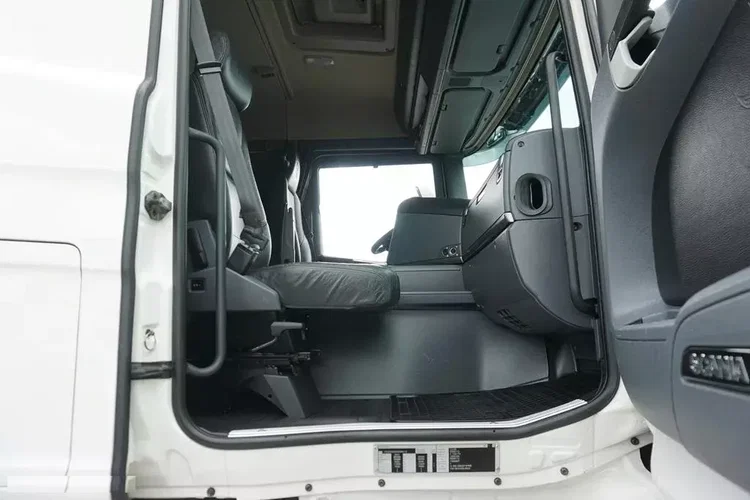 Scania G 490 / 6 X 2 / SKRZYNIOWY + HDS / HMF 3220 K7 / WYSIĘG 18.9 M zdjęcie 32