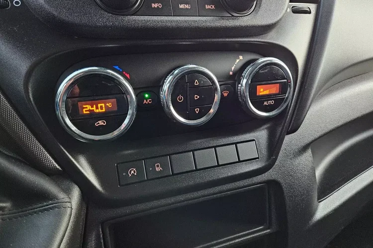 Iveco 35s16 L3H2 104900zł NETTO Brygadówka 6-cio osobowa 2.3HPi/160KM zdjęcie 25