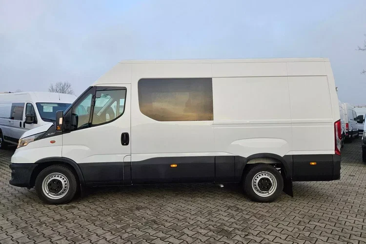 Iveco 35s16 L3H2 104900zł NETTO Brygadówka 6-cio osobowa 2.3HPi/160KM zdjęcie 8
