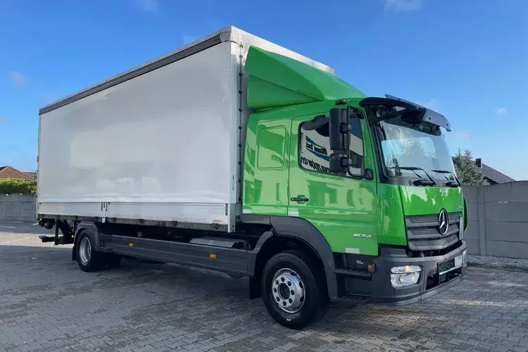 Mercedes ATEGO 1624/ KABINA SYPIALNA zdjęcie 4