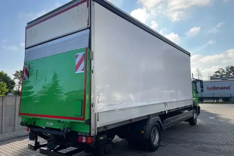 Mercedes ATEGO 1624/ KABINA SYPIALNA zdjęcie 6