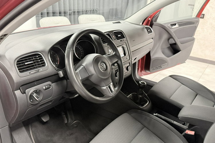 Volkswagen Golf 1.4 TSI 160KM Comfortline Alu 16 Klima PDC przód tył Navi F-VAT 23% zdjęcie 28