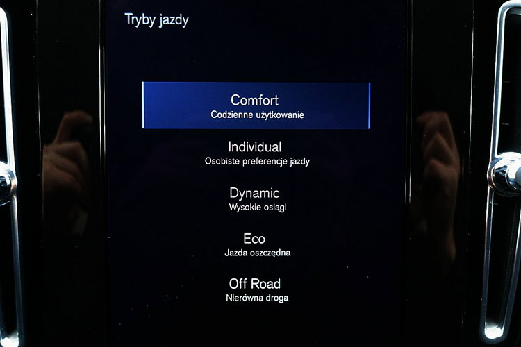 Volvo XC 40 EL.Klapa+NAVI+Kamera+PODGRZ.Kier+Fotele1WŁ KRAJOWY GWAR. Bezwyp F23% 4x2 zdjęcie 48