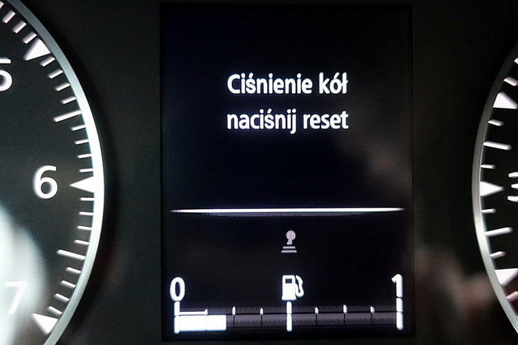 Dacia Duster Led+NAVI+Tempomat+Parktronic BEZWYPADKOWY KRAJOWY 1WŁ F23% 4x2 zdjęcie 29