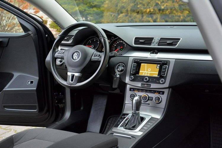 Volkswagen Passat 2.0TDI (177KM) 4-Motion bi-Xenon Ledy Navi 2xParktronic Aso z Niemiec zdjęcie 22