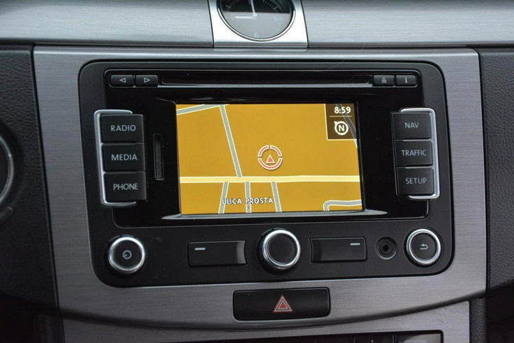 Volkswagen Passat 2.0TDI (177KM) 4-Motion bi-Xenon Ledy Navi 2xParktronic Aso z Niemiec zdjęcie 28
