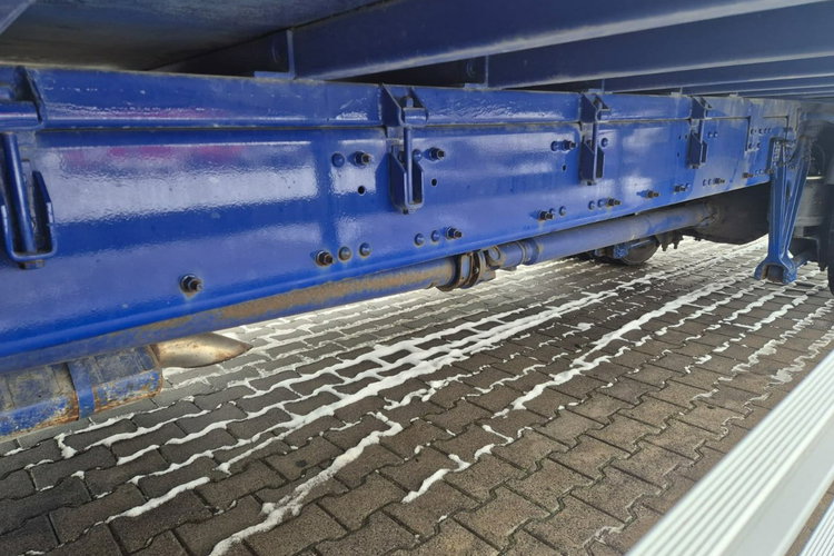 FM7 - DO BYDŁA I KONI Volvo FM 7 / DO PRZEWOZU BYDŁA I KONI / 5 MIEJSC DLA KONI zdjęcie 14