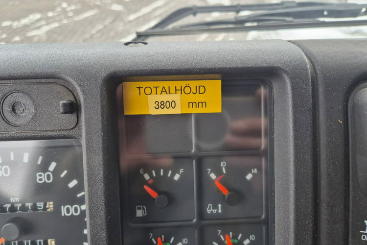 FM7 - DO BYDŁA I KONI Volvo FM 7 / DO PRZEWOZU BYDŁA I KONI / 5 MIEJSC DLA KONI zdjęcie 39