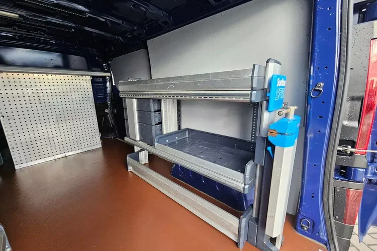 Renault Trafic L2H1 64900zł NETTO Zabudowa warsztatowa 2.0dCi/120KM zdjęcie 18