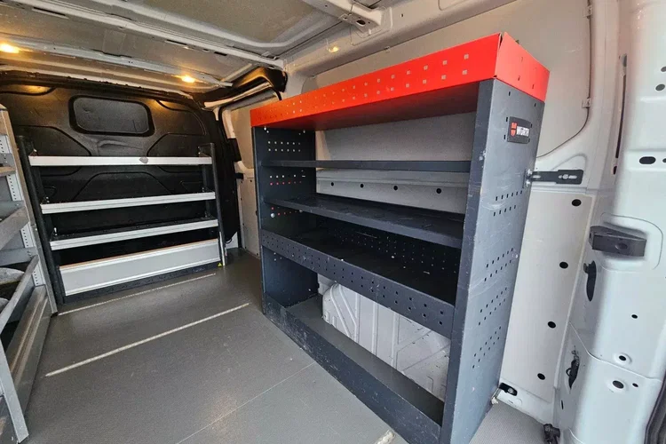 Ford transit-custom L2H1 64999zł NETTO Zabudowa warsztatowa 2.0TdCi/131KM zdjęcie 19