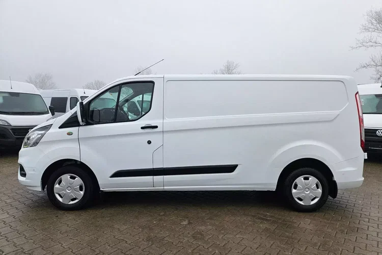 Ford transit-custom L2H1 64999zł NETTO Zabudowa warsztatowa 2.0TdCi/131KM zdjęcie 8