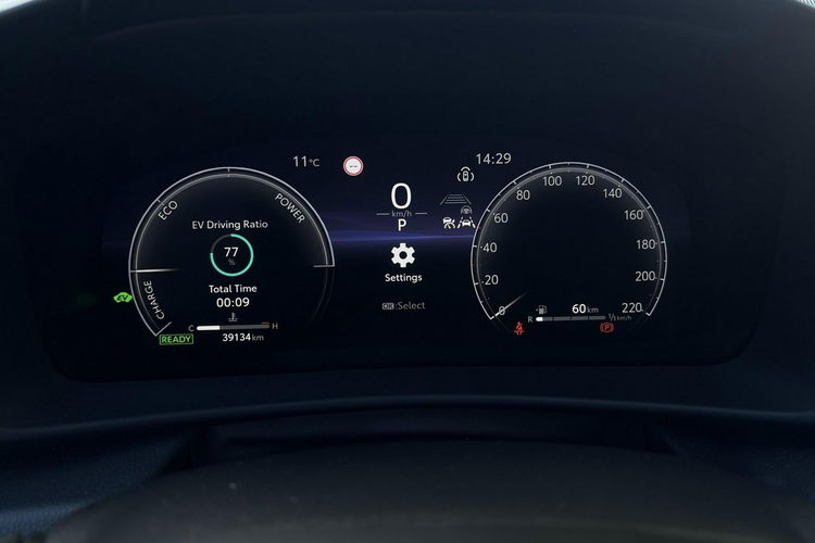 Toyota C-HR 1.8 HSD 140KM STYLE, salon Polska, gwarancja, FV23% zdjęcie 16