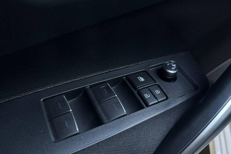 Toyota Corolla 1.8 Hybrid +LPG COMFORT, salon Polska, gwarancja, FV23% zdjęcie 18