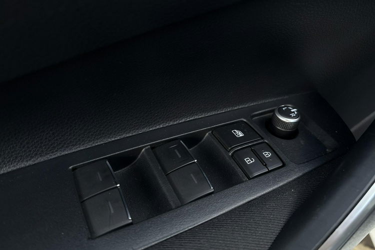 Toyota Corolla 1.5 VVTi +LPG COMFORT, salon Polska, gwarancja, FV23% zdjęcie 19