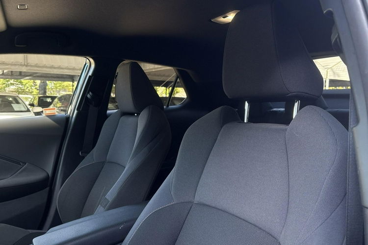 Toyota C-HR 1.8 HSD 140KM STYLE, salon Polska, gwarancja, FV23% zdjęcie 28