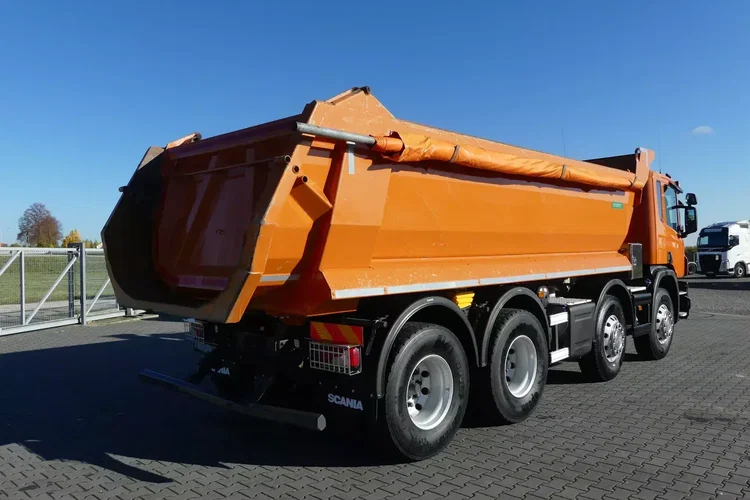 Scania P410 8x4 / WYWROTKA TYLNO ZSYPOWA / ALUFELGI / zdjęcie 12