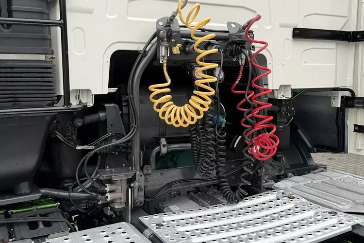 Volvo FH 500 E6 Standard Globetrotter XL 2019r zdjęcie 10