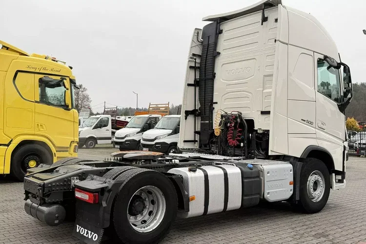 Volvo FH 500 E6 Standard Globetrotter XL 2019r zdjęcie 11