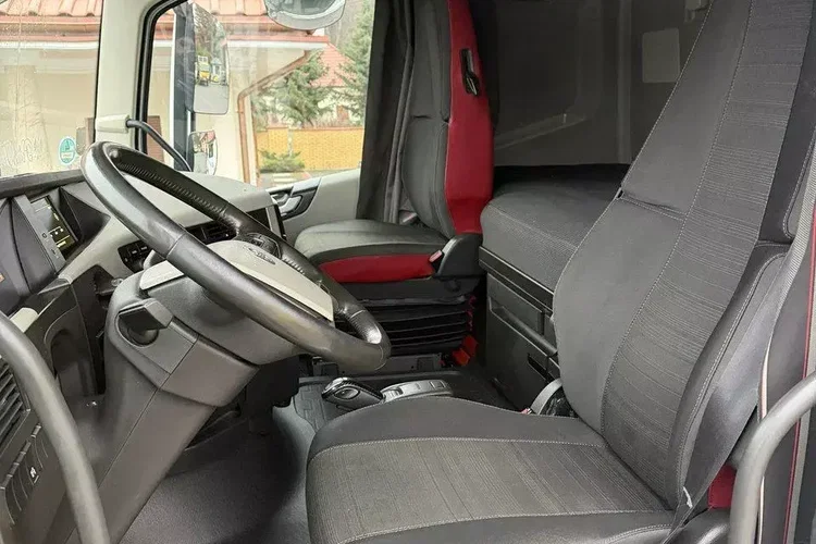 Volvo FH 500 E6 Standard Globetrotter XL 2019r zdjęcie 12