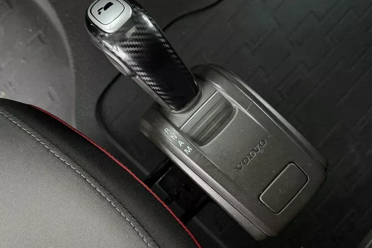 Volvo FH 500 E6 Standard Globetrotter XL 2019r zdjęcie 14