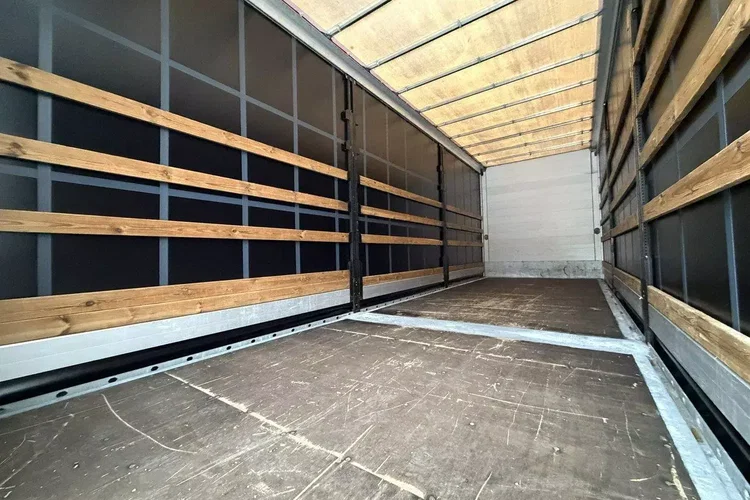 Renault D 16.280 E6 Firana Sypialka Tył Drzwi Dach Zsuwany Długi - 855cm zdjęcie 23