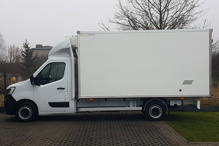 Renault Master 8EP CHŁODNIA MROŹNIA 4.22x2.10x2.01 IZOTERMA AGREGAT THERMO KING zdjęcie 12