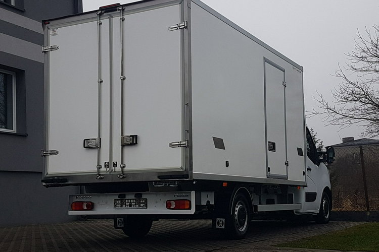 Renault Master 8EP CHŁODNIA MROŹNIA 4.22x2.10x2.01 IZOTERMA AGREGAT THERMO KING zdjęcie 29