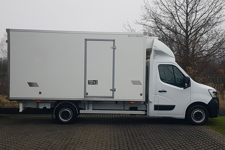 Renault Master 8EP CHŁODNIA MROŹNIA 4.22x2.10x2.01 IZOTERMA AGREGAT THERMO KING zdjęcie 13