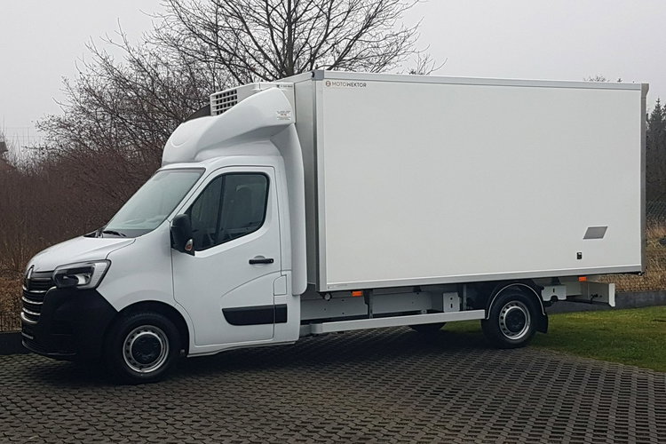 Renault Master 8EP CHŁODNIA MROŹNIA 4.22x2.10x2.01 IZOTERMA AGREGAT THERMO KING zdjęcie 2