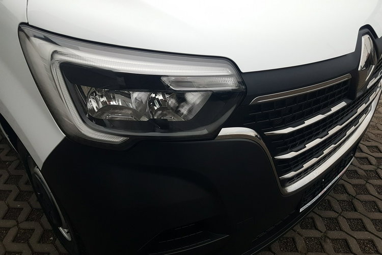 Renault Master 8EP CHŁODNIA MROŹNIA 4.22x2.10x2.01 IZOTERMA AGREGAT THERMO KING zdjęcie 32