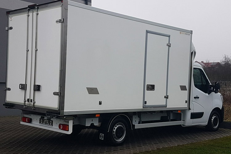 Renault Master 8EP CHŁODNIA MROŹNIA 4.22x2.10x2.01 IZOTERMA AGREGAT THERMO KING zdjęcie 4