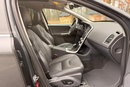 Volvo XC 60 2.0T5 245KM Automat 2015r. LED Skóra Panorama Blis Virtual Kamera zdjęcie 13