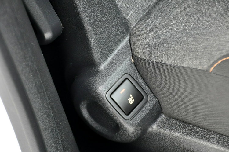 Citroen Berlingo 1.6HDI(120KM) Lift Led Navi Kamera Klimatronik Parktr Welur Reling ASO zdjęcie 19