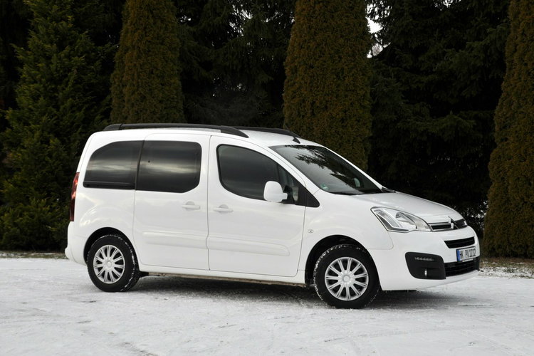 Citroen Berlingo 1.6HDI(120KM) Lift Led Navi Kamera Klimatronik Parktr Welur Reling ASO zdjęcie 4