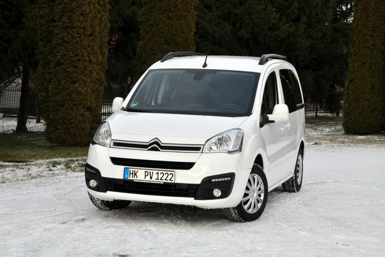 Citroen Berlingo 1.6HDI(120KM) Lift Led Navi Kamera Klimatronik Parktr Welur Reling ASO zdjęcie 8