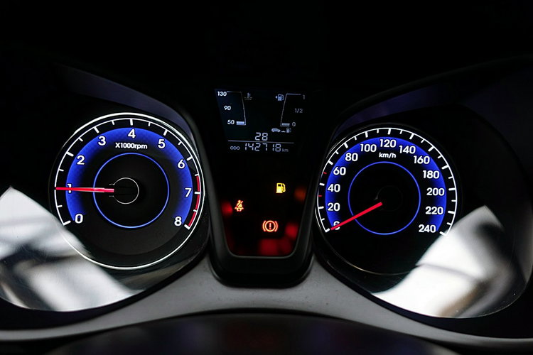 Hyundai ix20 1.6 16V GWARANCJA Kraj 1WŁŚCICIEL 100% Bezwypadkowy 4x2 zdjęcie 19